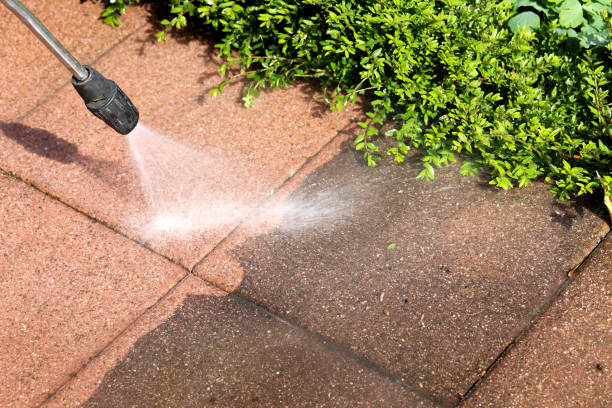 Garage Pressure Washing in Saginaw, MI